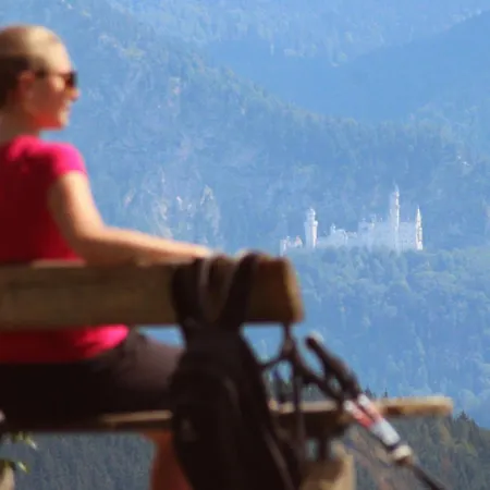 アパート Mensel 1