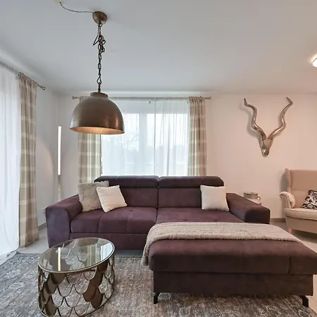 Mensel 1 Apartment