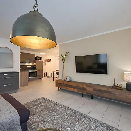 Mensel 1 フュッセン